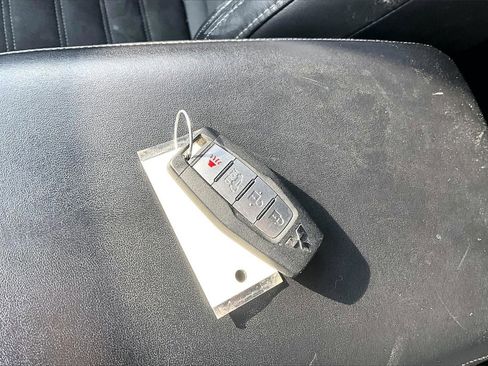 Used 2022 Mitsubishi Outlander SEL Black Edition image 10