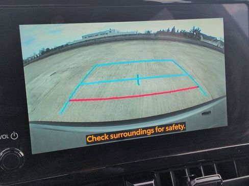 Certified 2024 Toyota Corolla Cross LE image 21