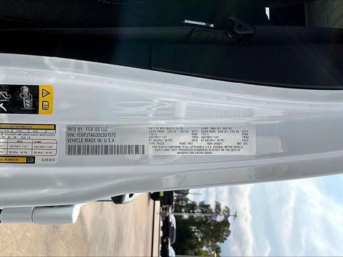 New 2025 Jeep Gladiator Sport image 14