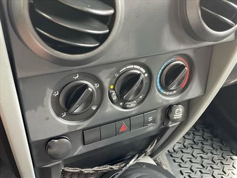 Used 2009 Jeep Wrangler X AWD/4WD image 9