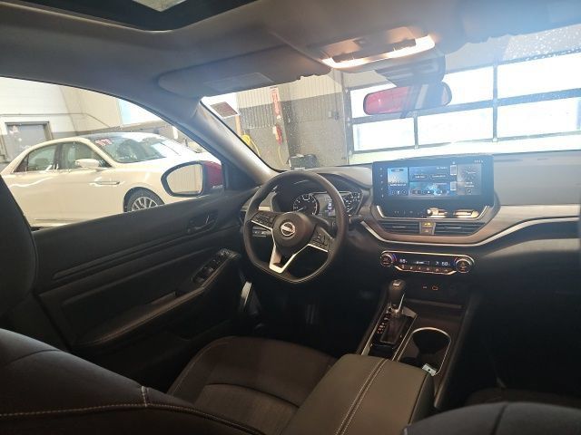 New 2026 Nissan Altima 2.5 SV w/ SV Special Edition Package FWD image 23