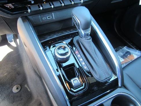 New 2026 GMC Canyon Elevation w/ Convenience Package image 22