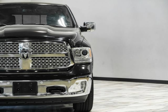 Used 2017 RAM 1500 Laramie w/ Convenience Group AWD/4WD image 42