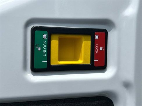 New 2025 Ford Transit 250 148 Medium Roof image 30