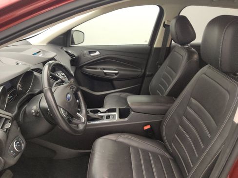 Used 2017 Ford Escape Titanium w/ Equipment Group 301A FWD image 17