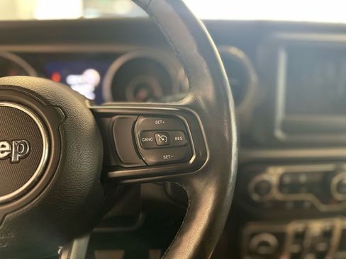 Used 2019 Jeep Wrangler Unlimited Sport S image 20