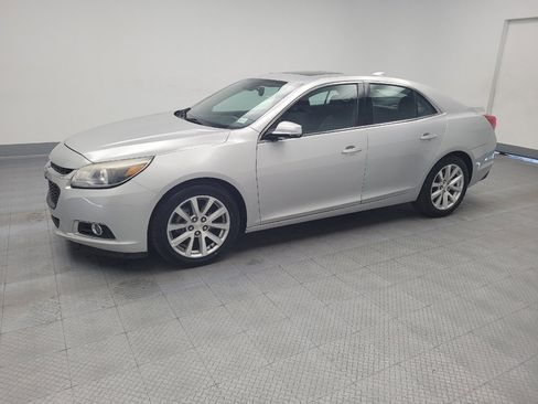 Used 2015 Chevrolet Malibu LTZ image 2