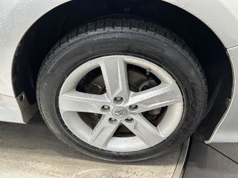 Used 2014 Toyota Camry SE image 8