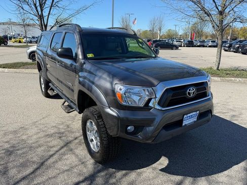 Used 2013 Toyota Tacoma 4x4 Double Cab w/ TRD Off-Road Pkg image 7
