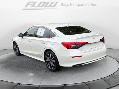 Used 2024 Honda Civic EX image 5