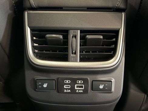Certified 2025 Subaru Outback Limited w/ Popular Package #2 image 17