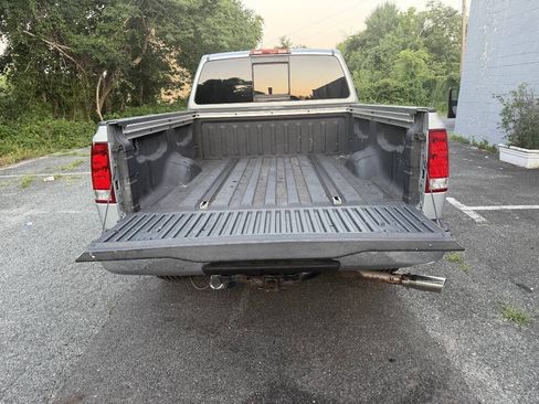 Used 2004 Nissan Titan SE AWD/4WD image 7