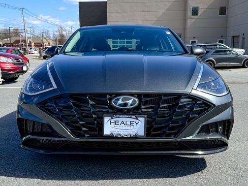 Used 2022 Hyundai Sonata Limited image 2