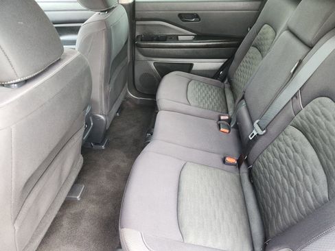 Used 2023 Nissan Pathfinder SV FWD image 33