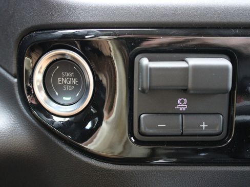 New 2026 Chevrolet Silverado 1500 RST w/ All Star Edition Plus AWD/4WD image 43
