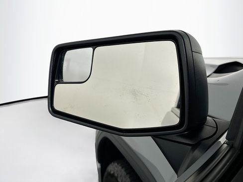 Used 2024 GMC Sierra 1500 Elevation image 16