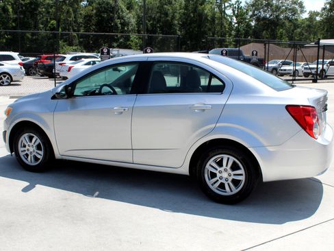 Used 2014 Chevrolet Sonic LT image 26