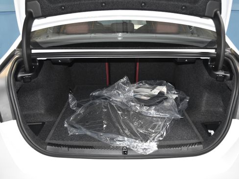 New 2026 BMW 530i xDrive w/ Executive Package image 23