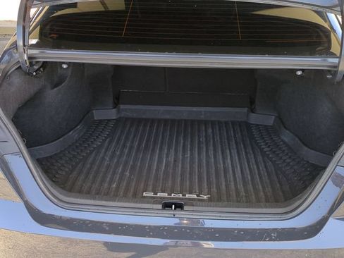 Used 2025 Toyota Camry SE FWD image 30