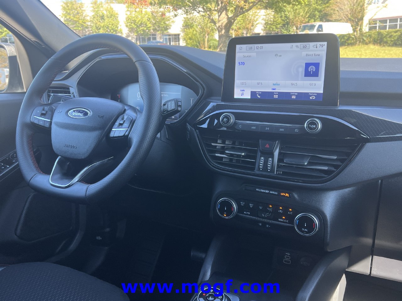 Used 2025 Ford Escape ST-Line FWD image 6