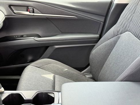 Used 2026 Toyota Camry LE FWD image 9