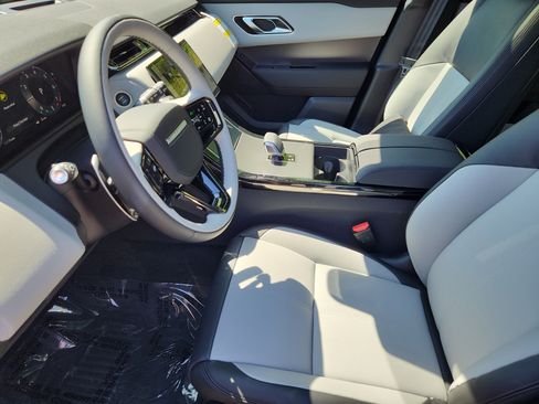 New 2026 Land Rover Range Rover Velar S image 23