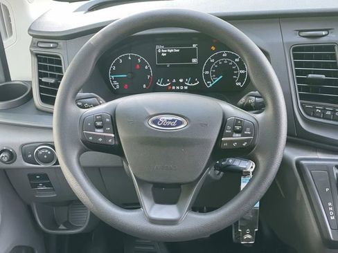New 2025 Ford Transit 250 Low Roof RWD image 7