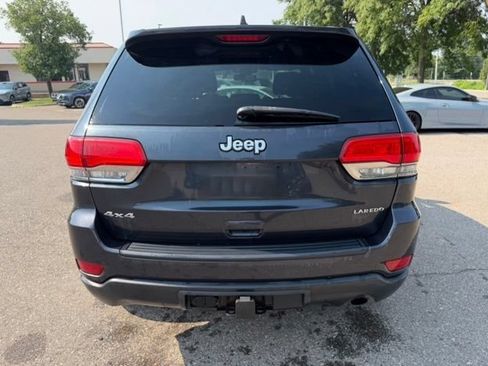 Used 2014 Jeep Grand Cherokee Laredo w/ 18" Wheel & 8.4" Radio Group AWD/4WD image 8