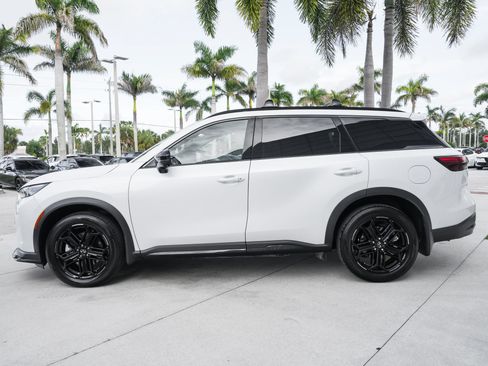 Certified 2026 INFINITI QX60 Sport w/ Dark Cargo Package AWD/4WD image 19