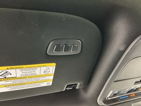 Used 2024 Ford F150 Platinum w/ FX4 Off-Road Package image 28