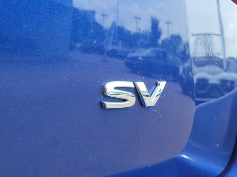 Used 2020 Nissan Pathfinder SV image 6