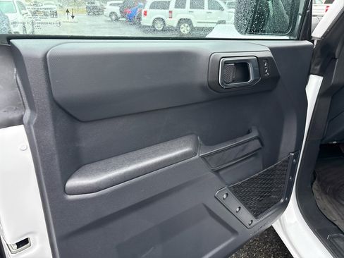 Used 2025 Ford Bronco Big Bend image 10