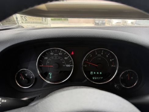 Used 2017 Jeep Wrangler Unlimited Sport w/ Quick Order Package 24S AWD/4WD image 28