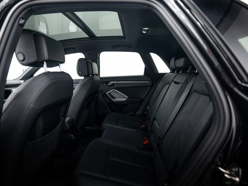 New 2025 Audi Q3 2.0T Premium Plus w/ Premium Plus Package AWD/4WD image 17