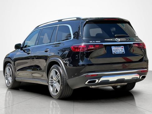 Used 2026 Mercedes-Benz GLS 450 4MATIC image 3