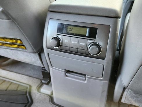 Used 2008 Toyota Highlander Limited image 38