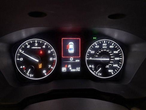 Certified 2025 Subaru Legacy Premium image 12