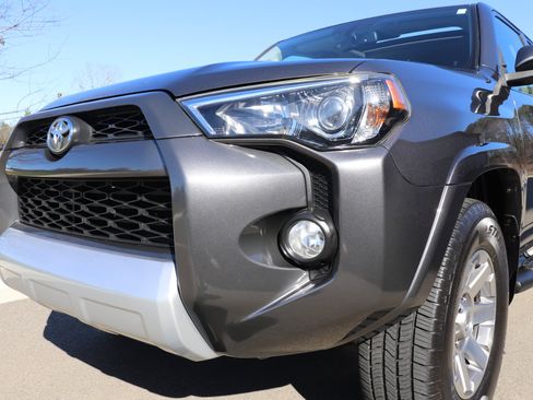 Used 2016 Toyota 4Runner Trail Premium image 7