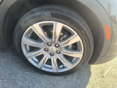 Certified 2023 Cadillac XT4 Premium Luxury w/ Technology Package image 6