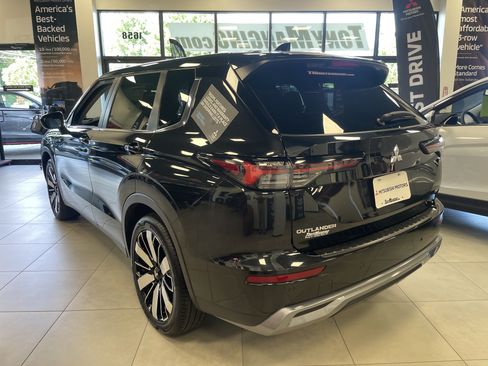 New 2026 Mitsubishi Outlander SE AWD/4WD image 4