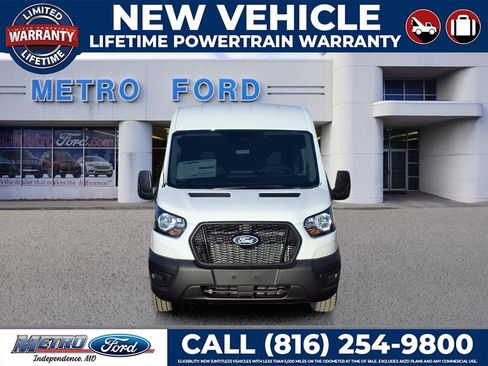 New 2026 Ford Transit 250 148 Medium Roof RWD image 8