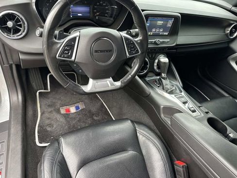Used 2019 Chevrolet Camaro LT w/ RS Package image 19