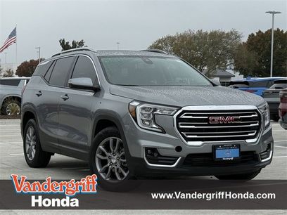 Used 2024 GMC Terrain SLT