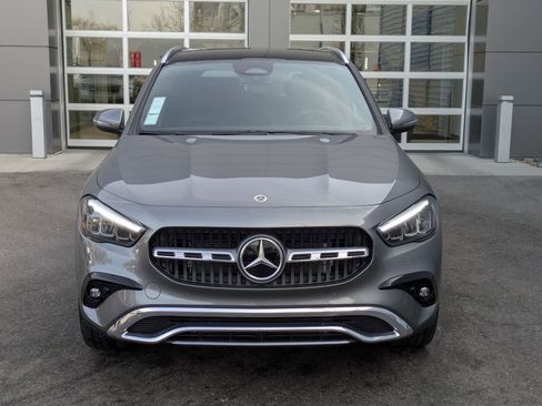 New 2026 Mercedes-Benz GLA 250 4MATIC image 9