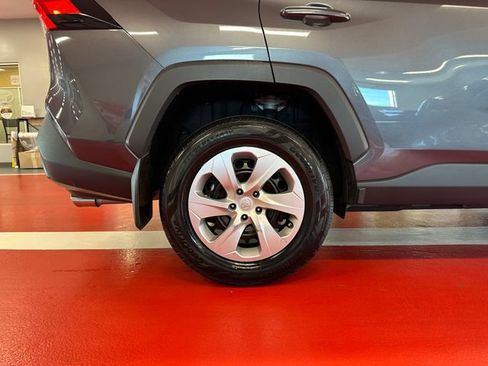Certified 2023 Toyota RAV4 LE FWD image 28