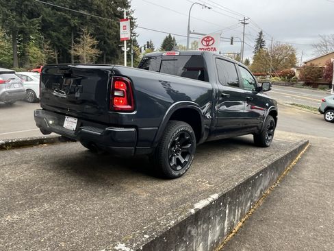 Used 2026 RAM 1500 Big Horn AWD/4WD image 8