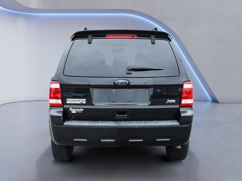 Used 2010 Ford Escape XLT AWD/4WD image 5