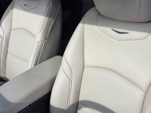 Certified 2024 Cadillac XT4 Premium Luxury image 16