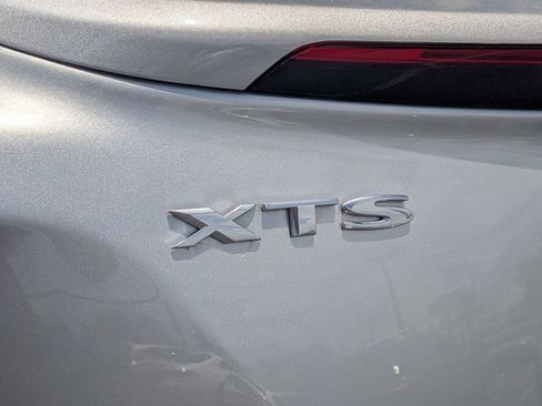 Used 2018 Cadillac XTS Luxury FWD image 26