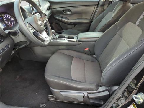 Used 2024 Nissan Sentra SV FWD image 15